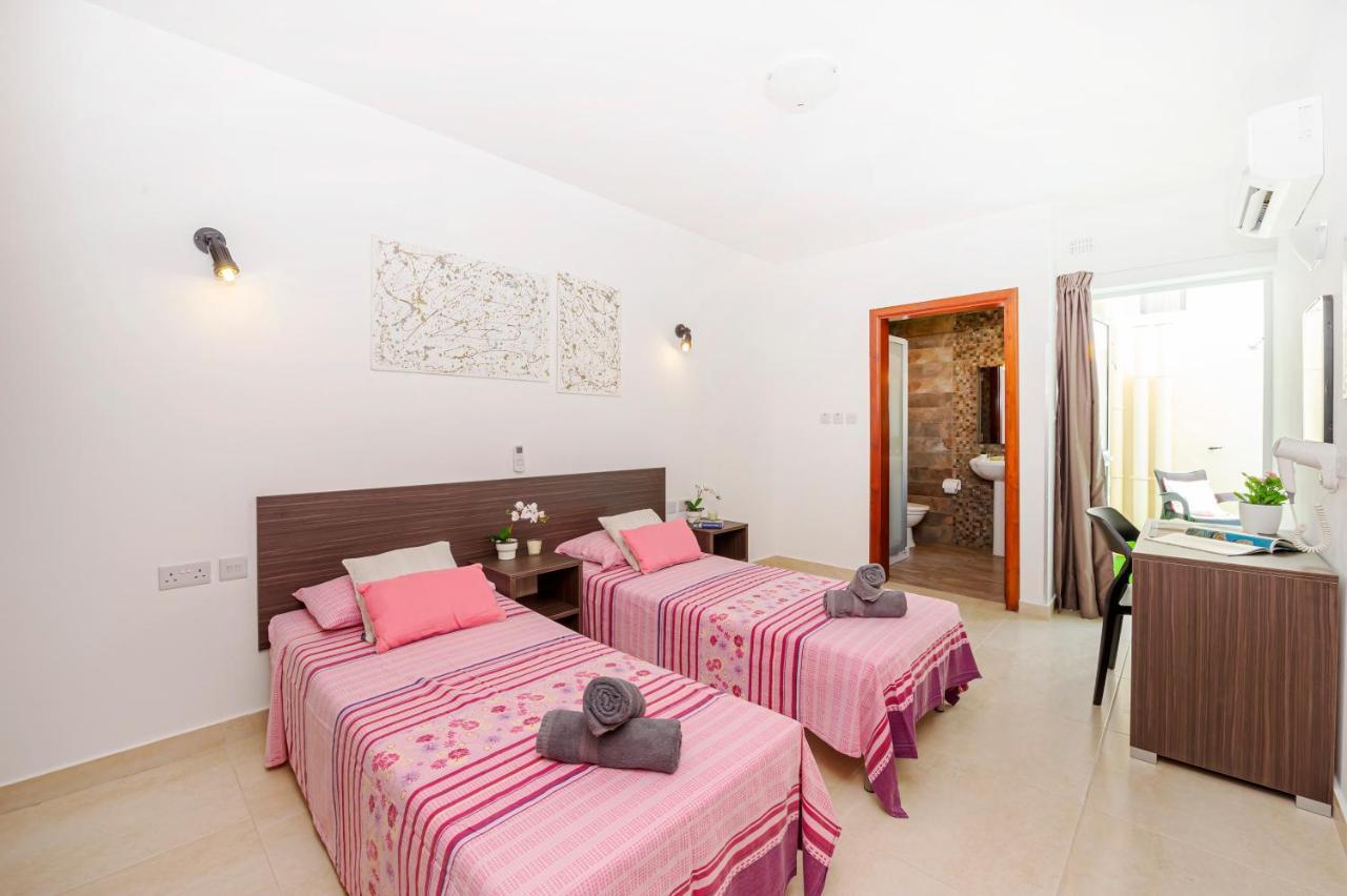 Summer Breeze 3 Bedroom Family Maisonette With Sunny Terrace In Mellieha - By Getawaysmalta Exterior foto